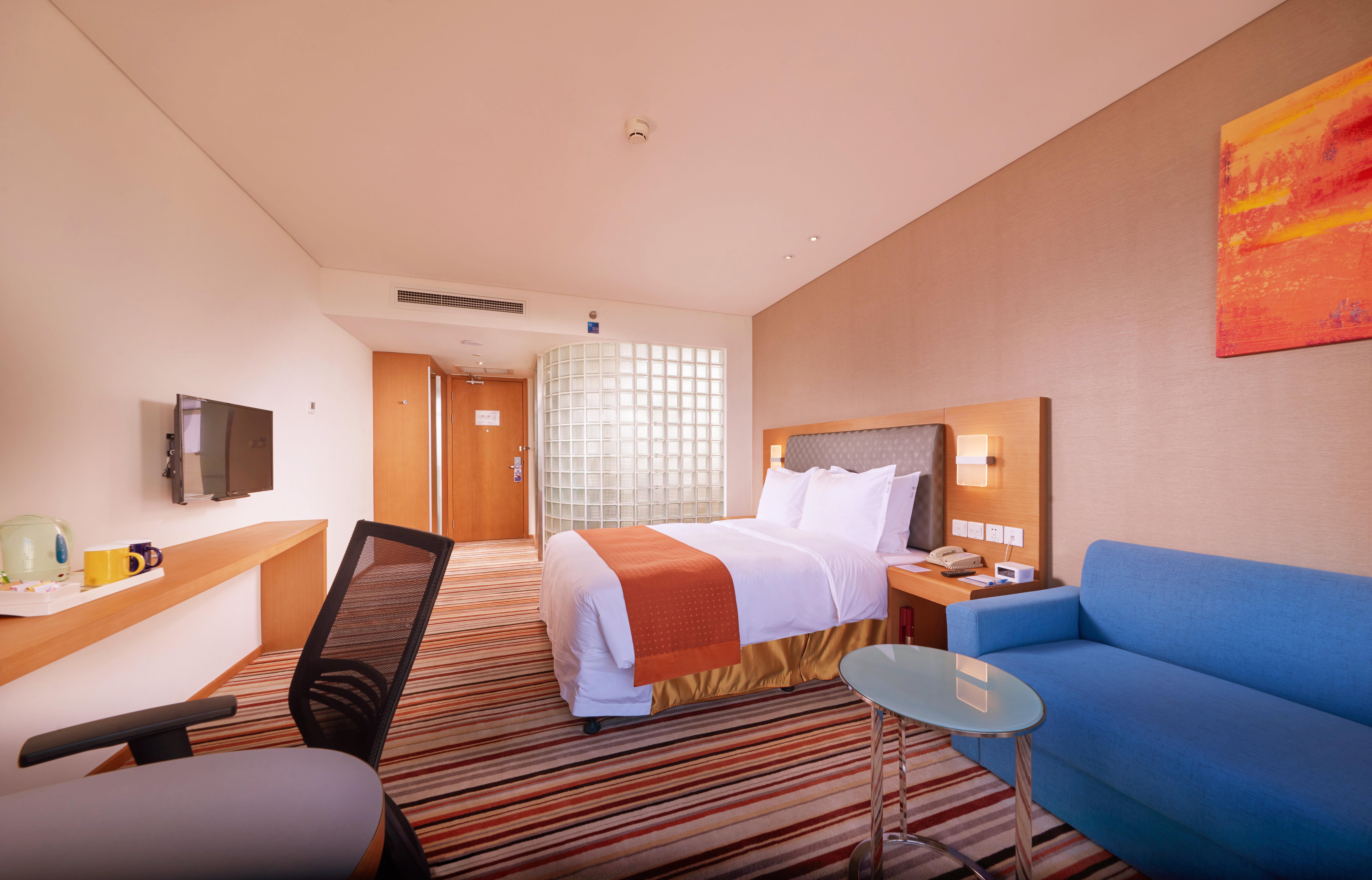 Holiday Inn Express Shanghai Jiading Industry Park By Ihg Exteriör bild