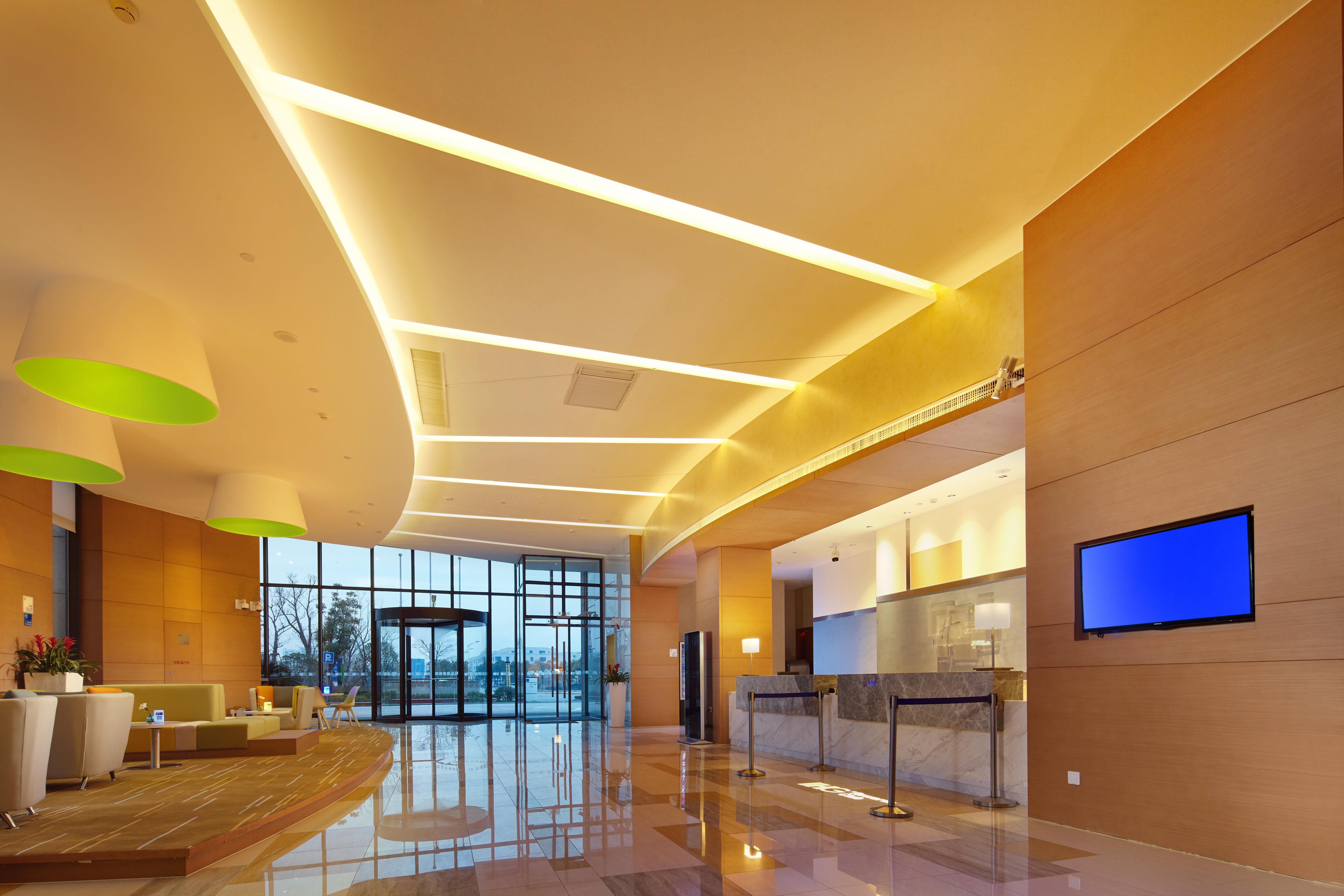Holiday Inn Express Shanghai Jiading Industry Park By Ihg Exteriör bild