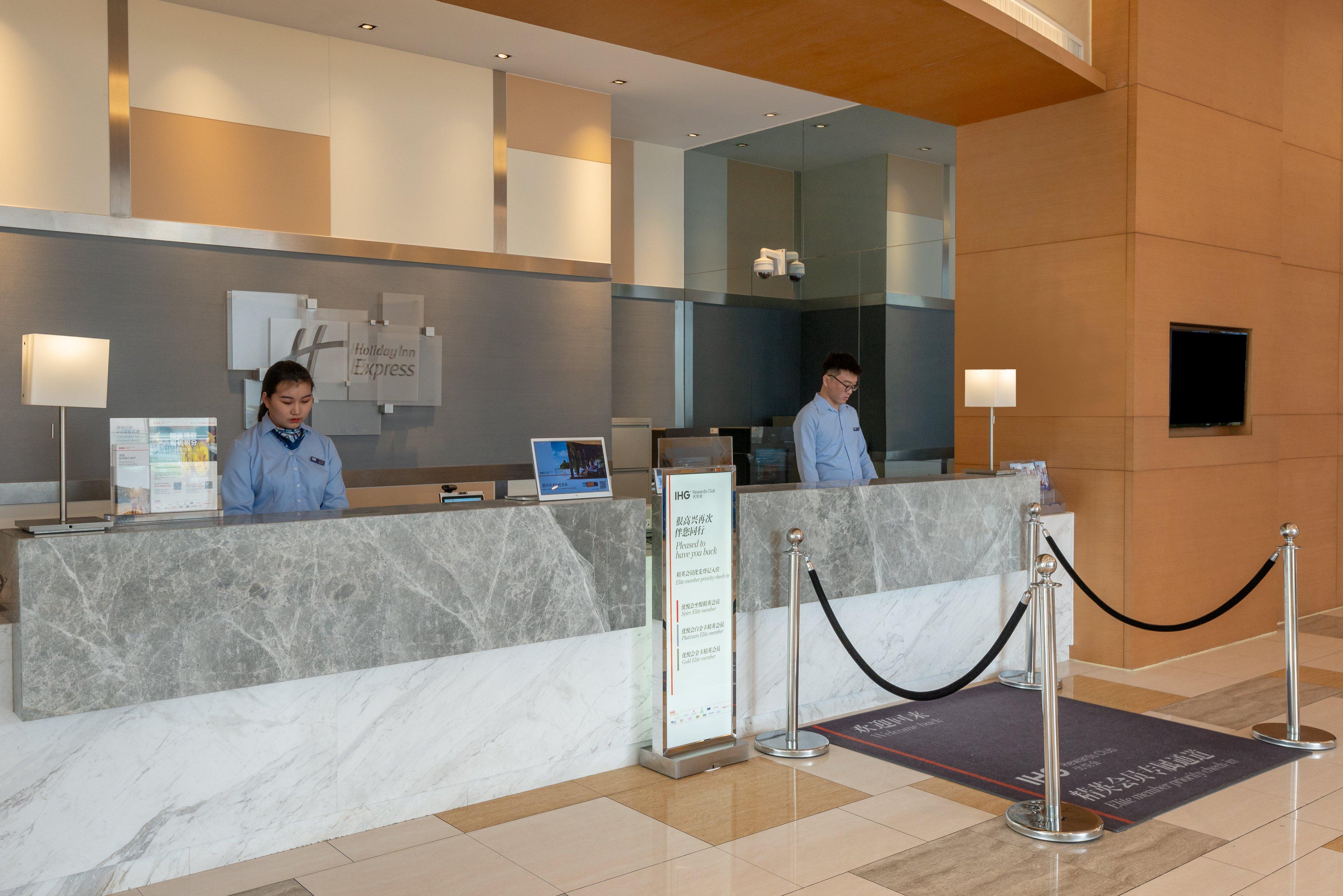 Holiday Inn Express Shanghai Jiading Industry Park By Ihg Exteriör bild